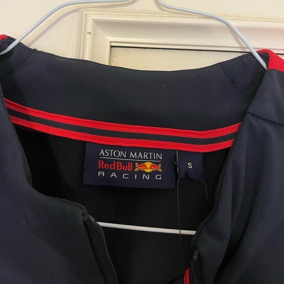 Red Bull Aston Martin racing jacket - Picture 3 of 6